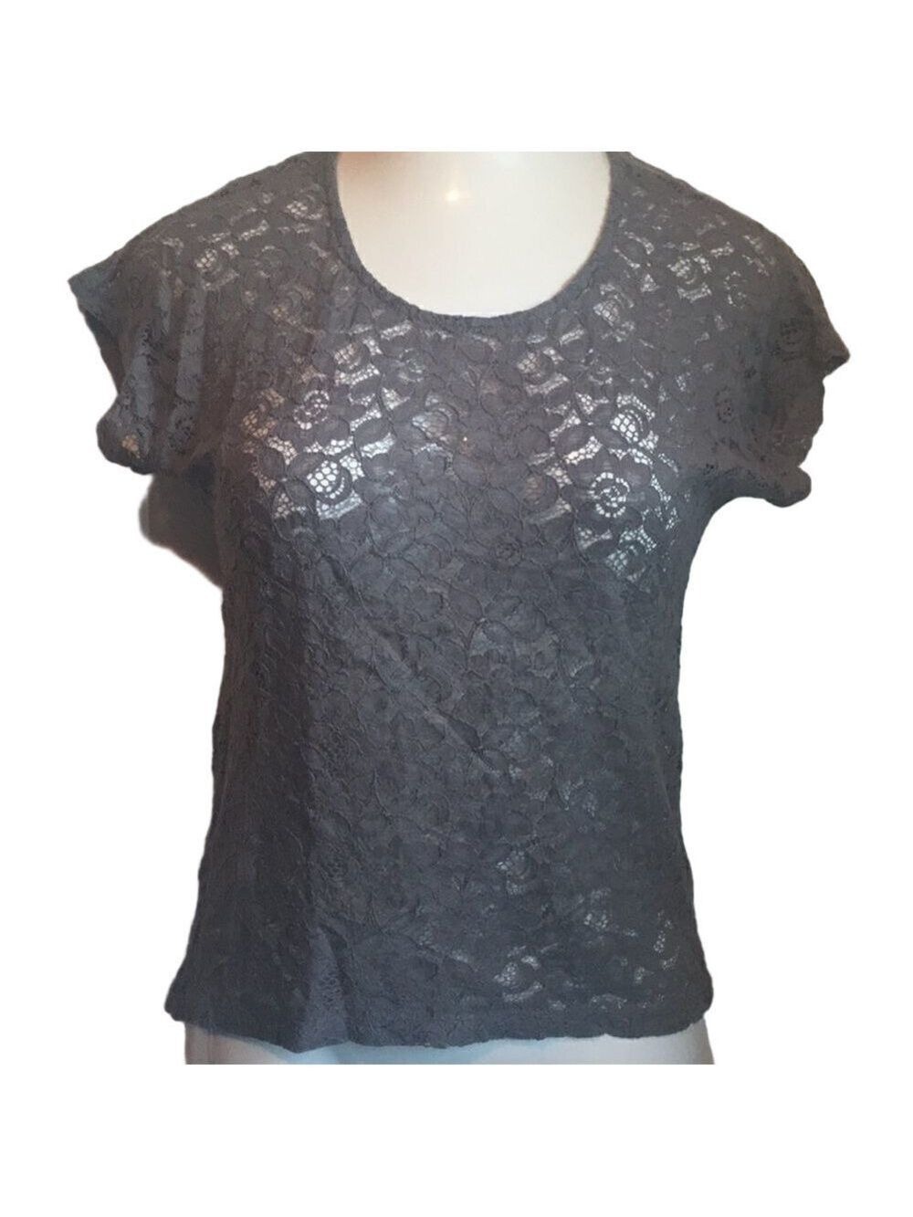 Sheer grey Maurice’s top